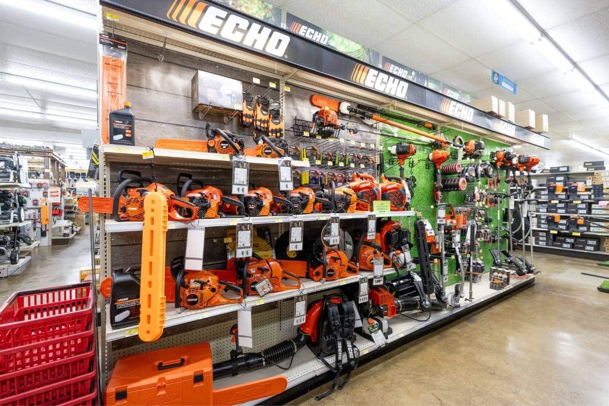 Echo power tool wall