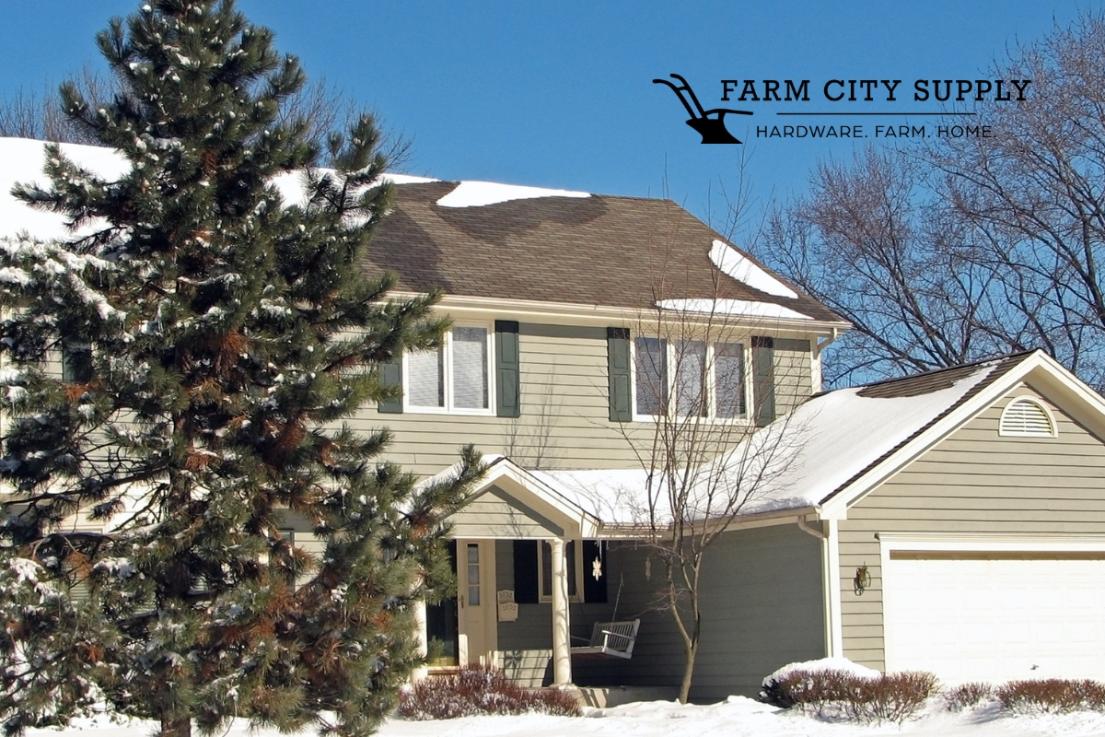 Photo of snow snow-covered house in Minnesota winter